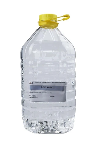 Destilovaná voda-demi voda